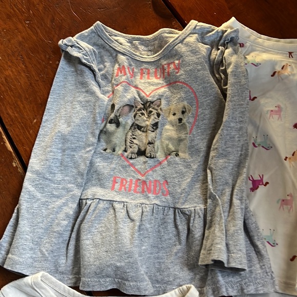 3T graphic design long sleeve T-shirt bundle - Picture 2 of 5